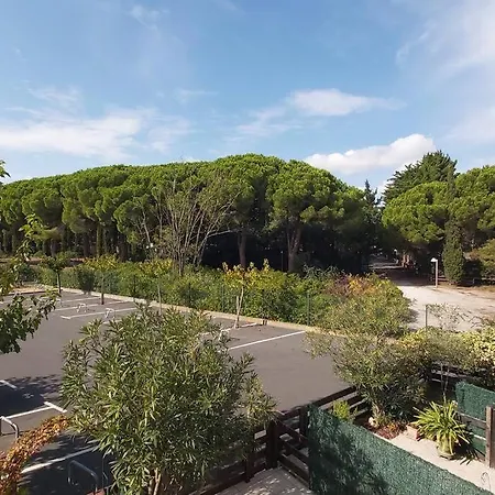 Nouveau Dans Au Calme Proche Du Centre! Appartement